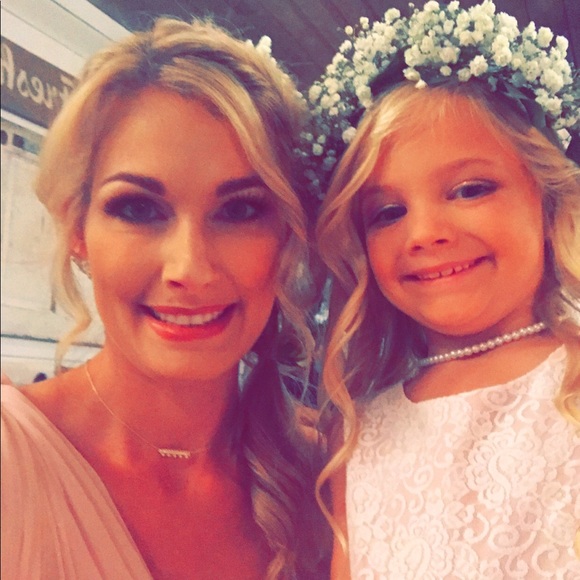 Meet your Posher, Jen - Picture 3 of 4